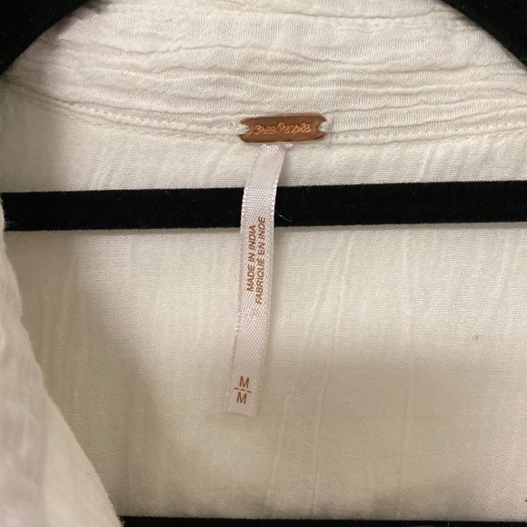 Free People Long Sleeve Boho Button Down Top NWOT - Picture 5 of 8
